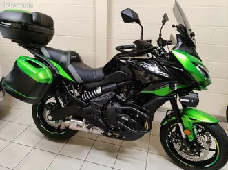 kawasaki versys 650 avec pack grand tourer abs première mise en circulation 04/2023