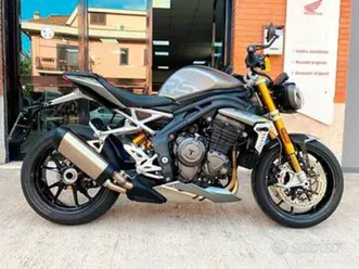 triumph speed triple 1200 rs 2021 - finanziabile