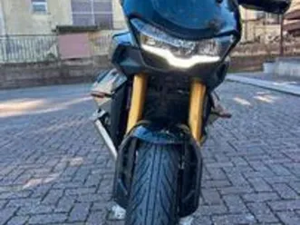 moto guzzi v100 mandello s