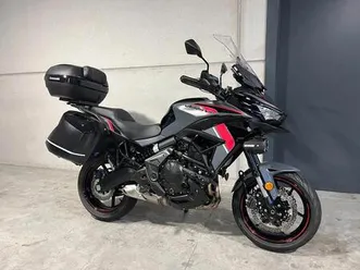 ② kawasaki versys 650 gt met nog extra opties