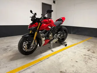 ducati panigale * v4s* carfax * без първоначална вноска →