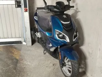 scooter peugeot 125