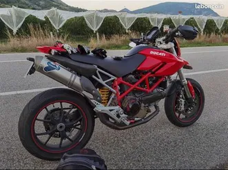 ducati 1100 evo hupermotard