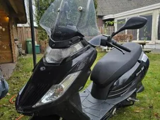 kymco dink scooter met extra onderdelen — scooters | kymco — marktplaats