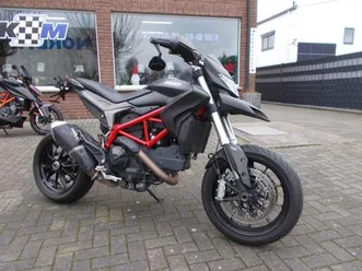 ducati hypermotard 821