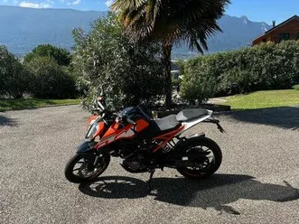 ktm duke 125 2018