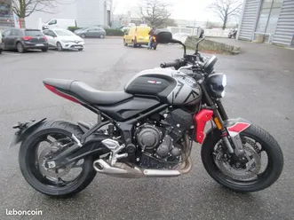 triumph 660 trident abs