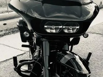 ② harley davidson road glide cvo black earth vivid black 2018