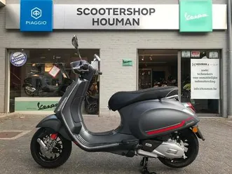 ② vespa sprint s 125 cc grigio travolgente (nr. 210)