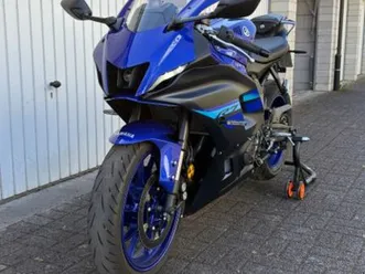 yamaha yzf r7
