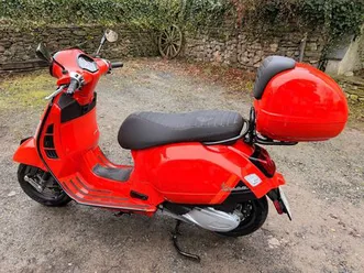 vespa gts300 super sport topcase