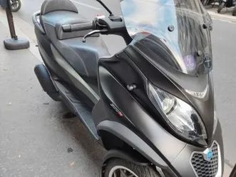 piaggio mp3 300 lt