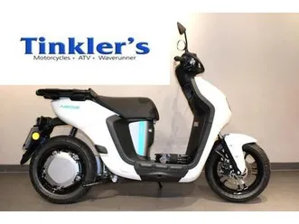 2024 24 yamaha neo's electric (delivery model) white