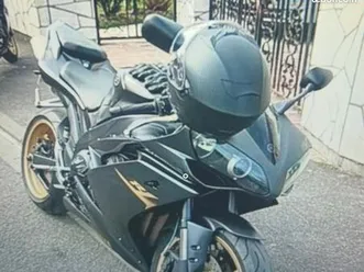 yamaha r1 noir et or