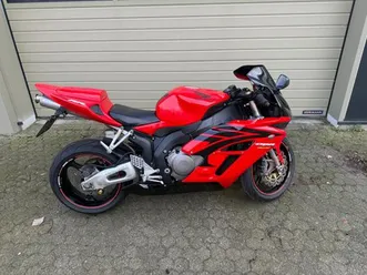 honda - cbr 1000 rr - 2005