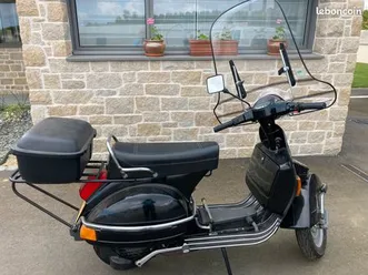 scooter vespa piaggio