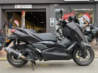 yamaha xmax 125 tech max 2025 125 cm3 | scooter | 3 670 km | marron | 59200 tourcoing
