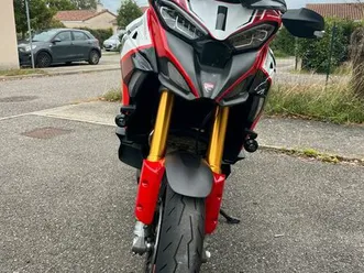 ducati multistrada v4 pikes peak