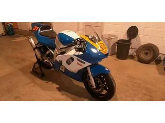 ② circuitmotor yamaha r6 99