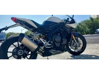 triumph speed triple rr glória e vera cruz