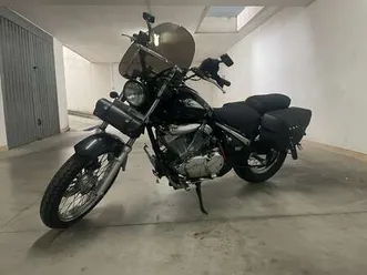suzuki intruder c