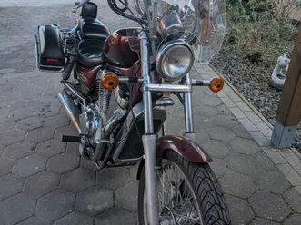 suzuki vs 750 intruder