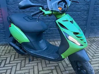 ② piaggio zip b klasse 4t 80 cc