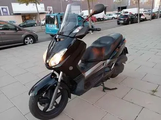 yamaha - xmax