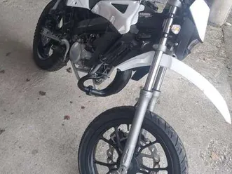 yr11 supermoto power up