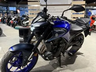 yamaha mt-03 2023 321 cm3 | moto roadster | 8 351 km | bleu | 31200 toulouse