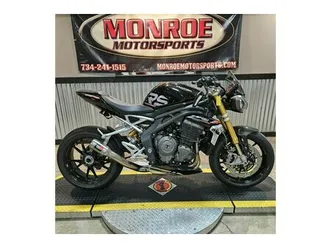 2022 triumph speed triple 1200 rs