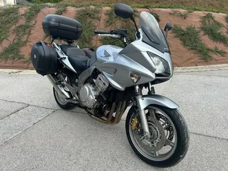 honda cbf 1000 f 998 cm3, 2011 god.