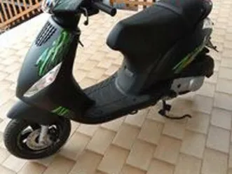 piaggio zip 50