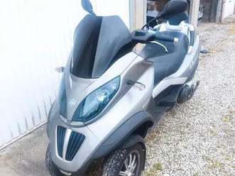 piaggio mp3 400 lt