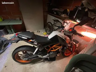 vend ktm duke 390