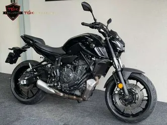 yamaha mt-07 pure zwart