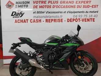 kawasaki ninja 125 2024 125 cm3 | scooter | 7 840 km | noir | 06250 mougins