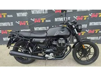 vendo moto guzzi v7 iii stone (2017 - 20) usata a badia pavese (codice 9904367) - moto.it