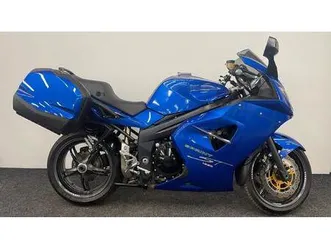 triumph sprint st 1050 1050 cc