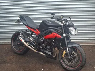 triumph street triple 675 r naked petrol manual (106 ps) 675 cc