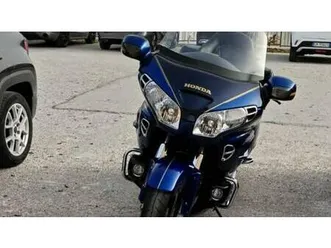 vendo honda gl 1800 gold wing (2000 - 05) usata a soleto (codice 9904490) - moto.it