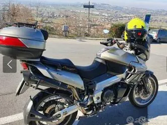 aprilia caponord etv 1000
