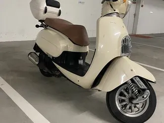 daelim besbi 125 cc 2014 in gutem zustand