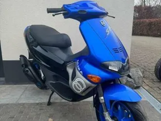⭐️gilera runner 50cc sp blauw zwart 9193 km nette staat⭐️ — scooters | yamaha — marktplaats
