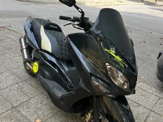 yamaha t-max →