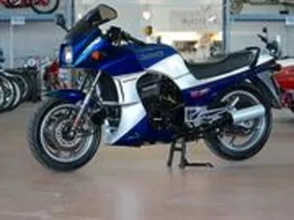 kawasaki gpz 900 del 1985