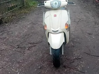 *** aangeboden nette kymco like 50 bromscooter *** — scooters | kymco — marktplaats