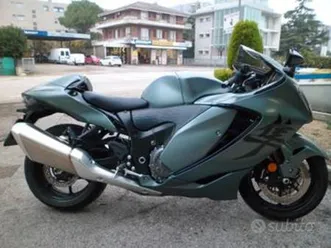 suzuki gsx 1300 r hayabusa