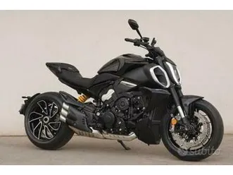 diavel v4 2025 km 2000