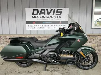 2024 honda gold wing automatic dct